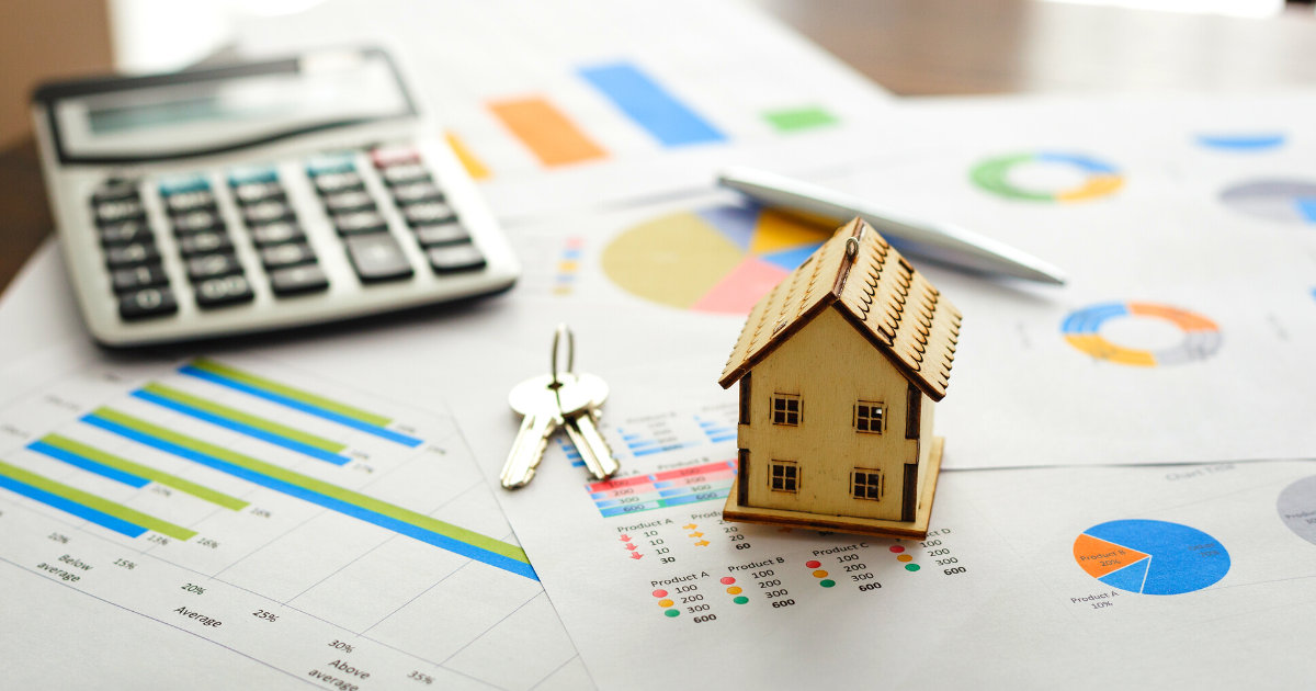 Mastering the Real Estate Market: How to Navigate Risk and Volatility